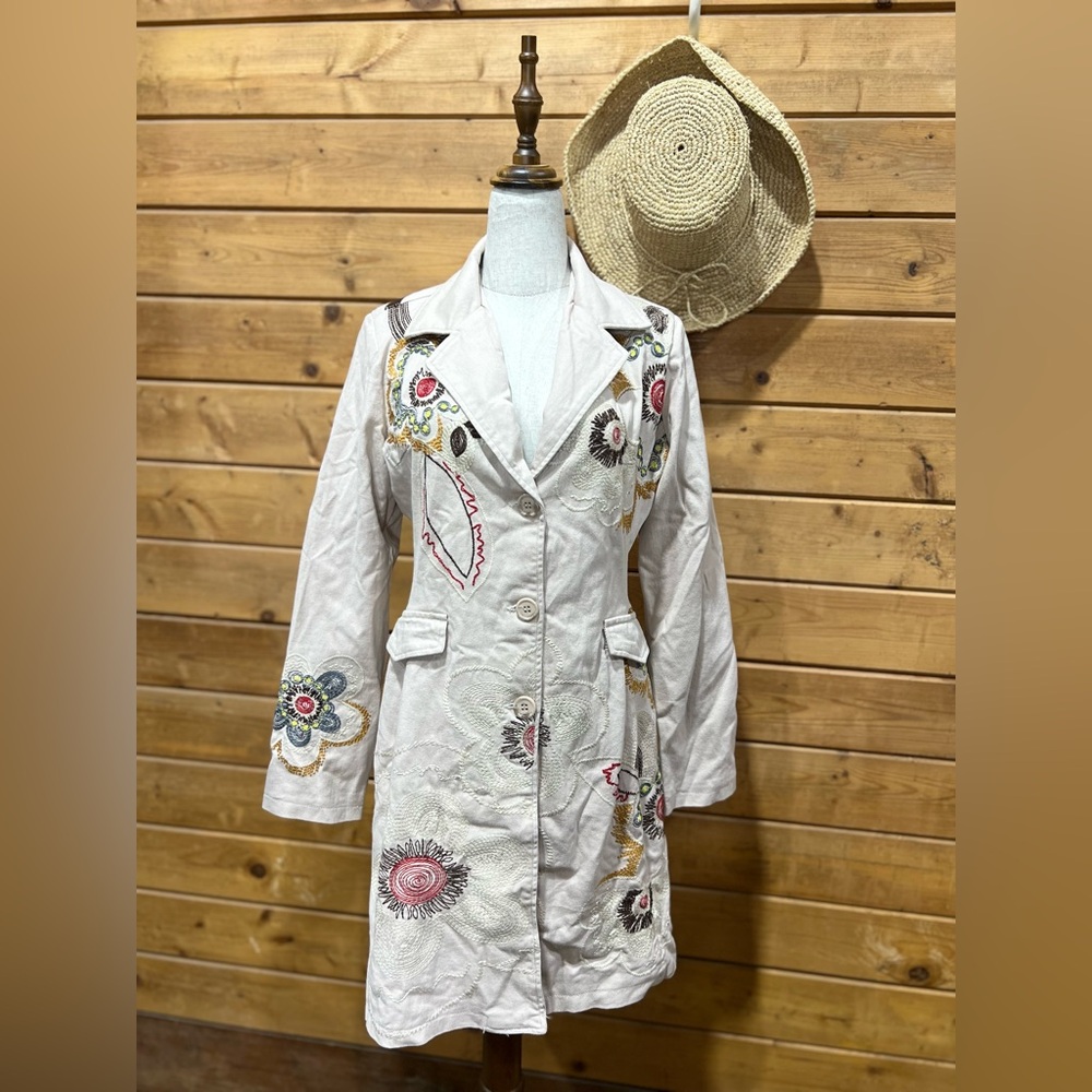 paparazzi Cream Embroidered Floral Trench Coat